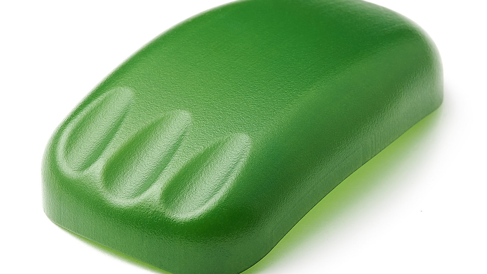Grüne Plastikmaus mit 3 Fingerabdrücken